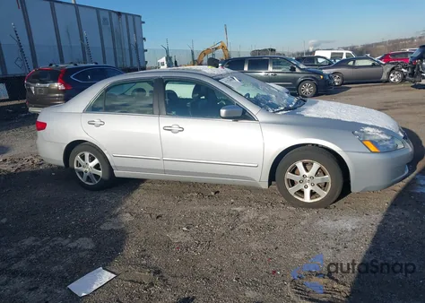 2005 Honda Accord 3.0 Ex from USA, damaged, VIN 1HGCM66505A073198